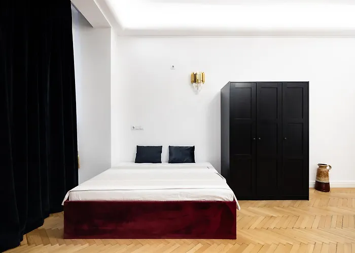 Central In Piata Romana * Бухарест