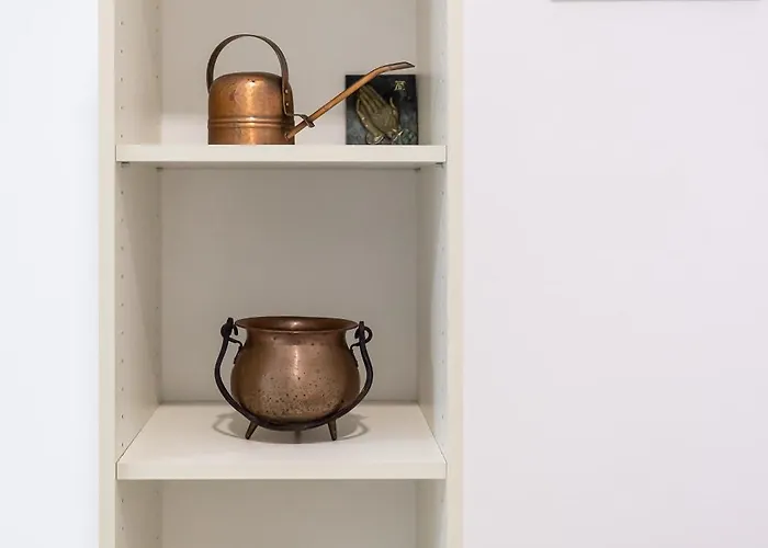 Central In Piata Romana Апартаменти *