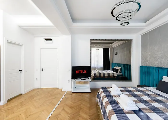 Central In Piata Romana Апартаменти Бухарест