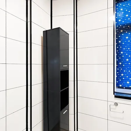 Central In Piata Romana Apartamento