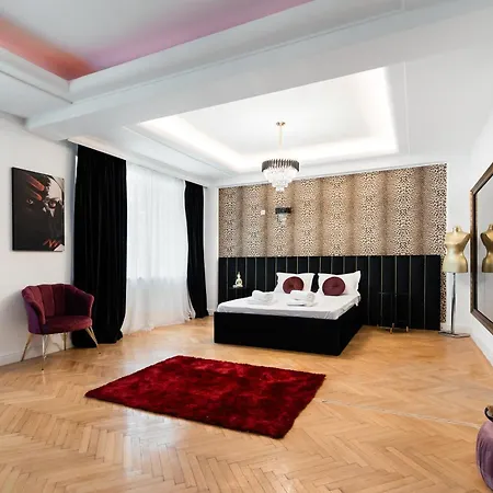 Central In Piata Romana