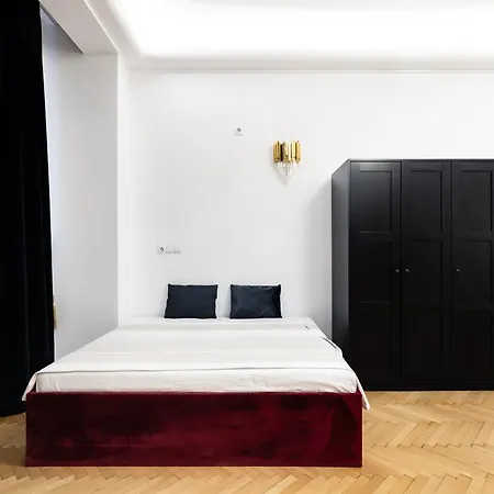 Central In Piata Romana * Boekarest