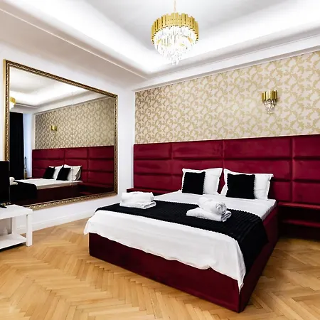 Central In Piata Romana *