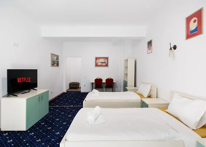 Central In Piata Romana Appartement