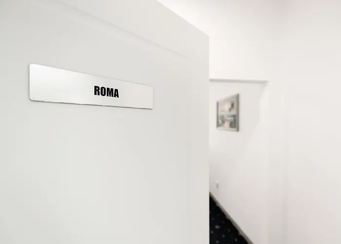 Central In Piata Romana *