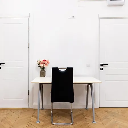 Central In Piata Romana Appartement *