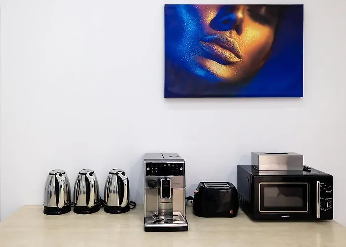 Central In Piata Romana アパート ブカレスト