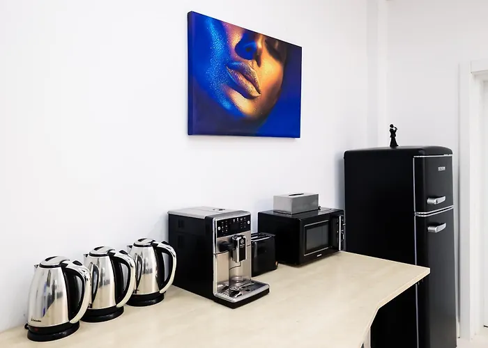 Central In Piata Romana