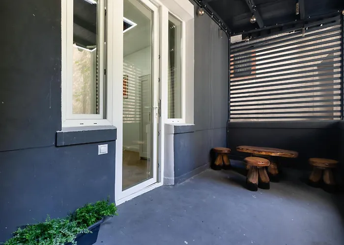 Central In Piata Romana * ブカレスト